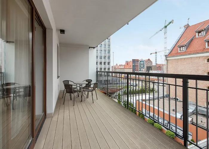 Grand Apartments - Davos Apartment Gdansk Szafarnia River View